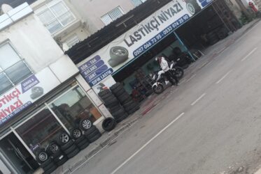 Lastikçi NİYAZİ